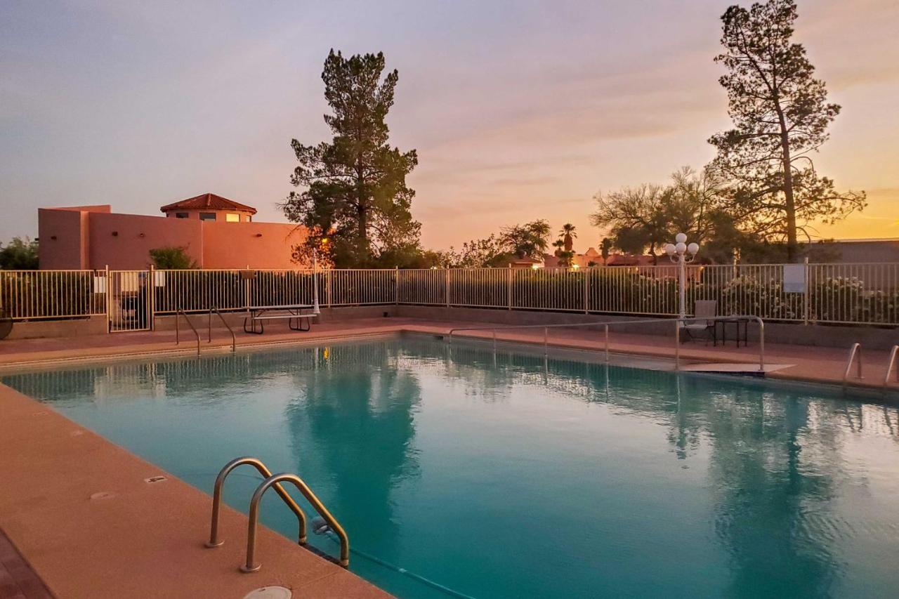Tranquil Eloy Apartment With Oasis Courtyard! Exterior photo